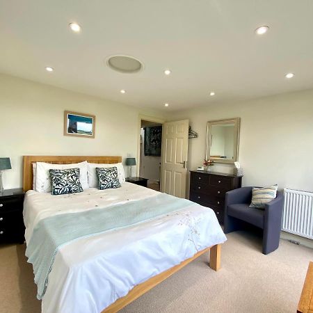 A Secluded Self Contained Country Suite With A View - Parking, Easy Access To Bath Corsham Buitenkant foto