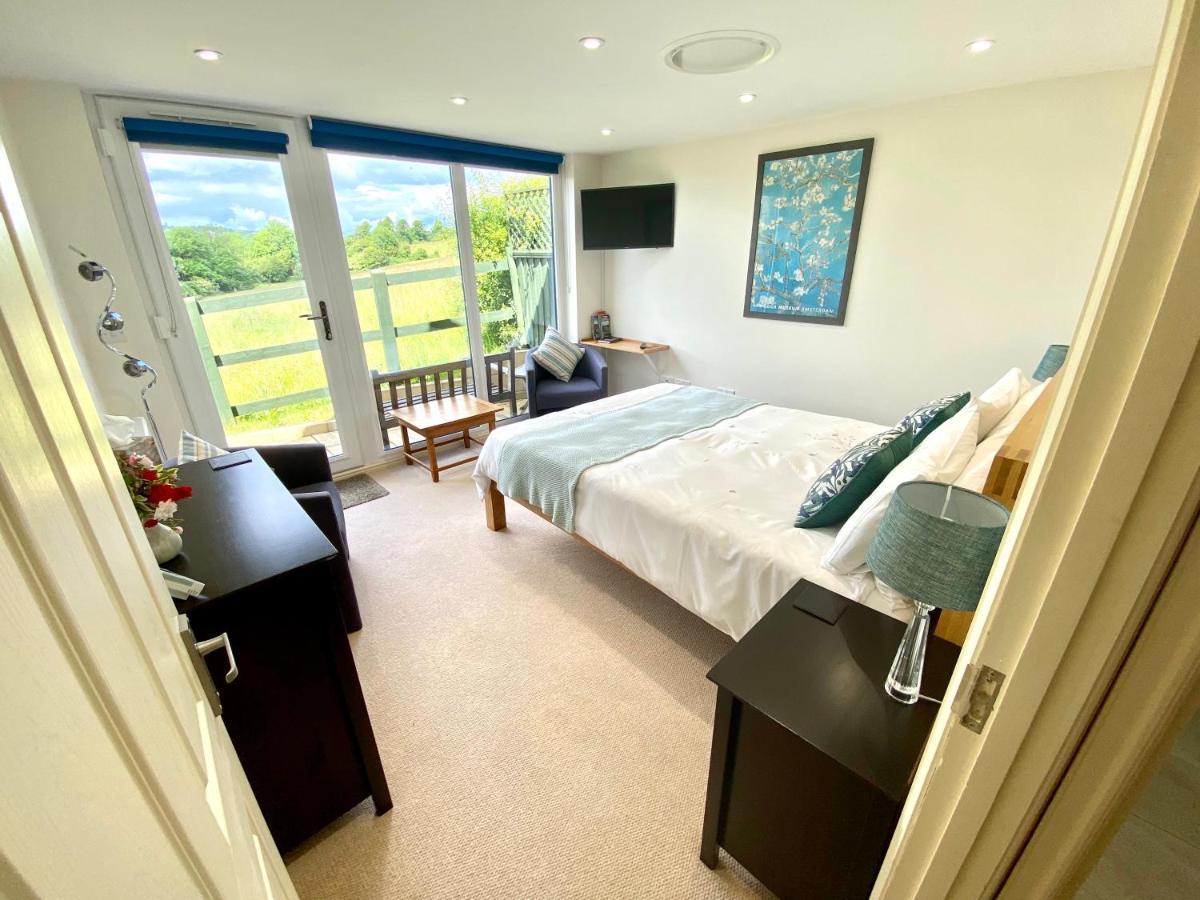 A Secluded Self Contained Country Suite With A View - Parking, Easy Access To Bath Corsham Buitenkant foto