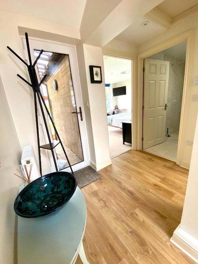 A Secluded Self Contained Country Suite With A View - Parking, Easy Access To Bath Corsham Buitenkant foto