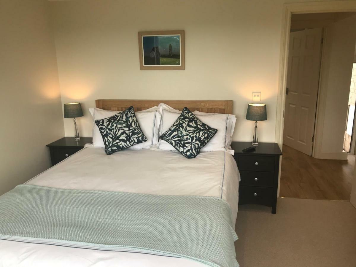 A Secluded Self Contained Country Suite With A View - Parking, Easy Access To Bath Corsham Buitenkant foto